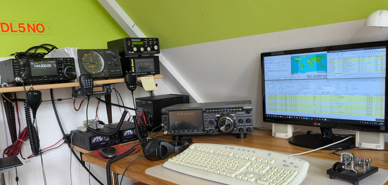 Some of DL5NO's equipment